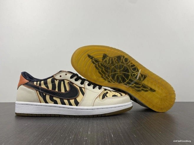 OG DH6932-100 Low of 1 Year Tiger the Air Jordan 0720